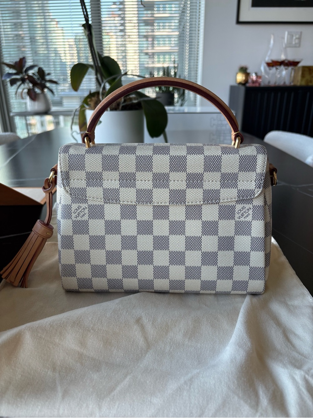 Louis Vuitton Croisette Damier Azur Crossbody Bag - Picture 5 of 9